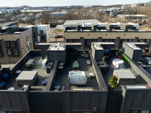 1402 Napoleon St, Nashville, TN 37207