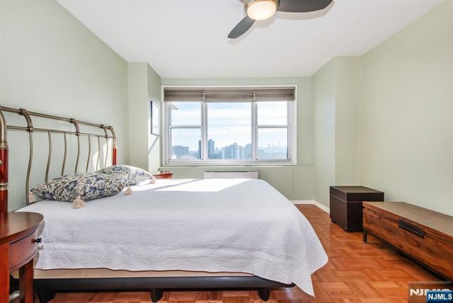 2000 Linwood Avenue 14K, Fort Lee, NJ 07024