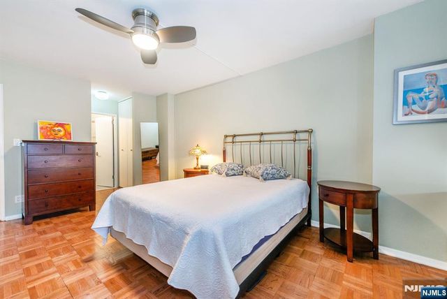 2000 Linwood Avenue 14K, Fort Lee, NJ 07024