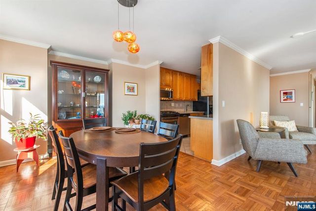 2000 Linwood Avenue 14K, Fort Lee, NJ 07024