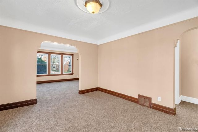 15501 Appoline Street, Detroit, MI 48227