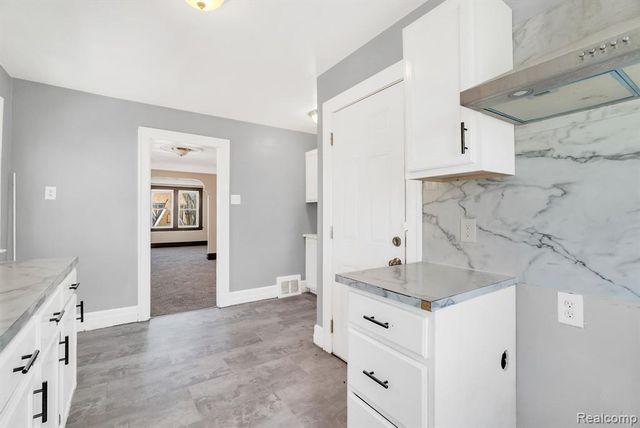 15501 Appoline Street, Detroit, MI 48227