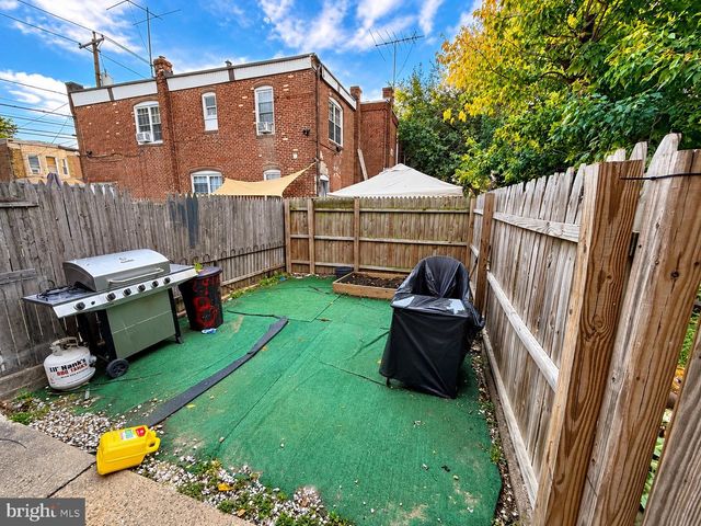 1294 SHERIDAN ST, Camden, NJ 08104