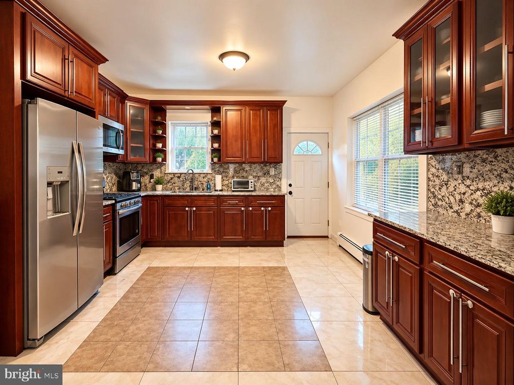 1294 SHERIDAN ST, CAMDEN, NJ 08104 — photo 4