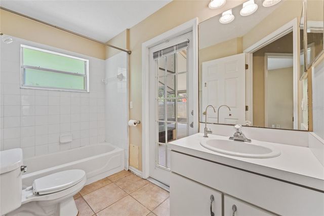 168 EASTON CIRCLE, Oviedo, FL 32765