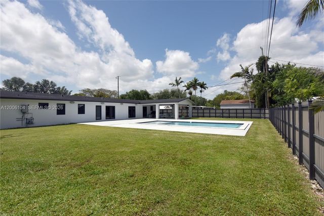 9281 SW 166th Ter, Palmetto Bay, FL 33157