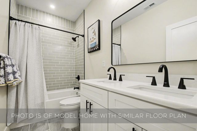 1335 Corby Boulevard A, South Bend, IN 46617