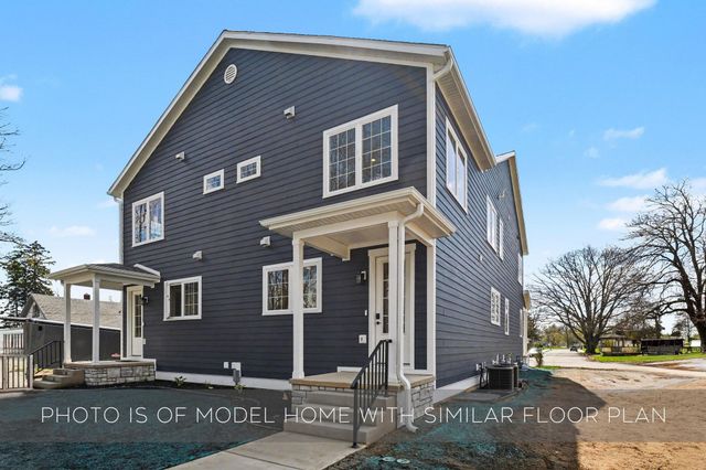 1335 Corby Boulevard A, South Bend, IN 46617