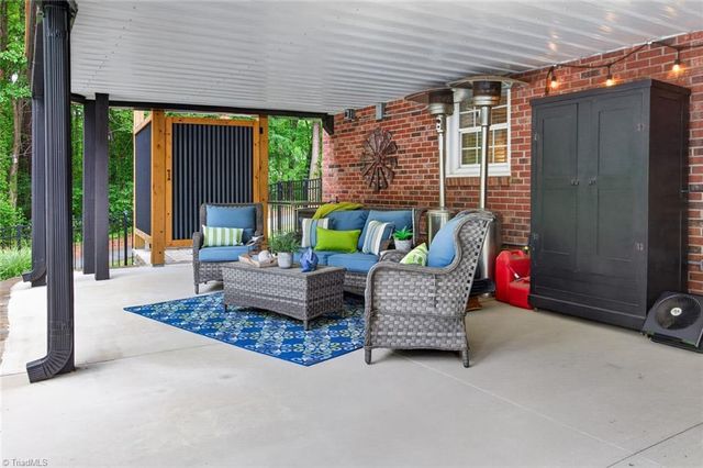 301 Pinecroft Lane, Spencer, NC 28159