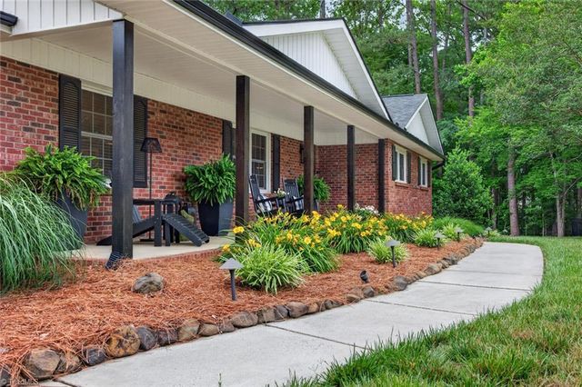 301 Pinecroft Lane, Spencer, NC 28159