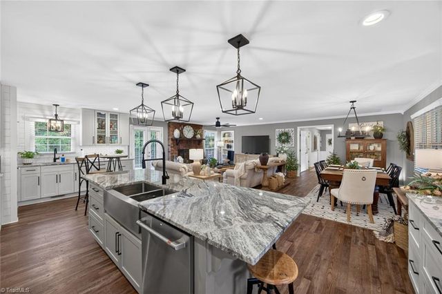 301 Pinecroft Lane, Spencer, NC 28159