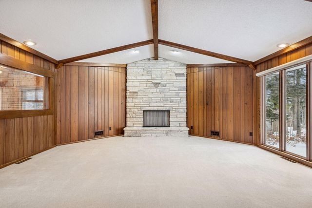 1835 Hunter Lane, Mendota Heights, MN 55118