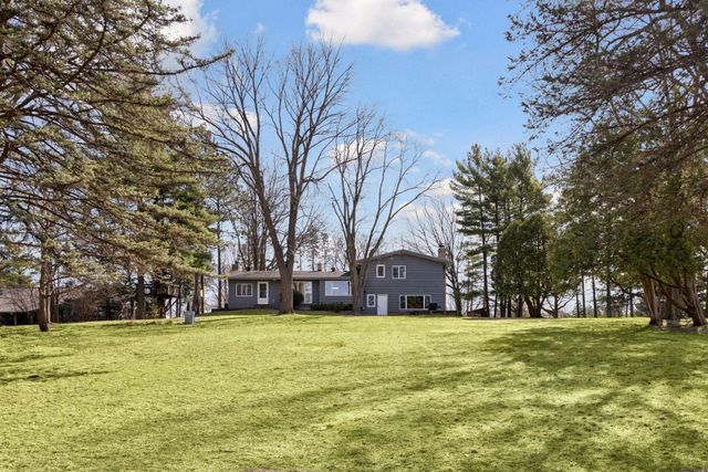 1835 Hunter Lane, Mendota Heights, MN 55118