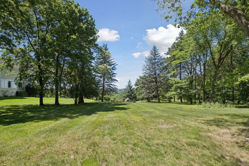 1835 Hunter Lane, Mendota Heights, MN 55118 — photo 2