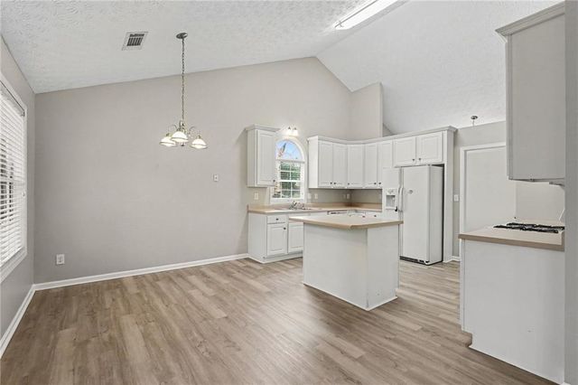 984 Natural Brook Trail, Lawrenceville, GA 30045