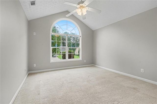 984 Natural Brook Trail, Lawrenceville, GA 30045