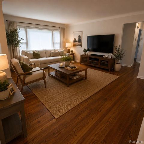 21931 Mauer Street, Saint Clair Shores, MI 48080