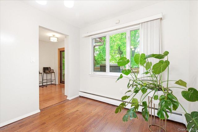 2466 new york New York Avenue, Melville, NY 11747