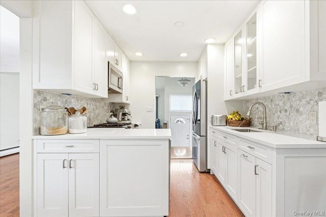 2466 new york New York Avenue, Melville, NY 11747