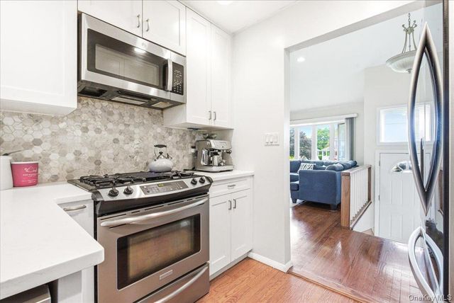 2466 new york New York Avenue, Melville, NY 11747