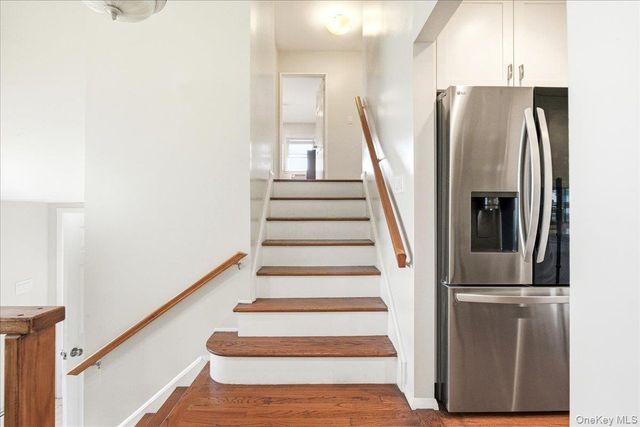 2466 new york New York Avenue, Melville, NY 11747