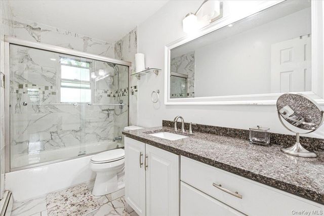 2466 new york New York Avenue, Melville, NY 11747