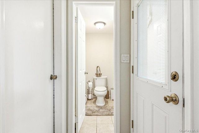 2466 new york New York Avenue, Melville, NY 11747