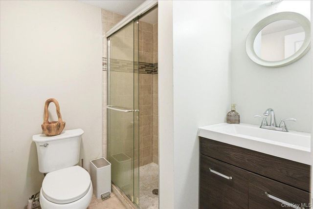 2466 new york New York Avenue, Melville, NY 11747