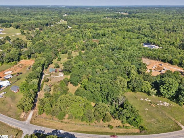 1805 Fairview Road, Fountain Inn, SC 29644