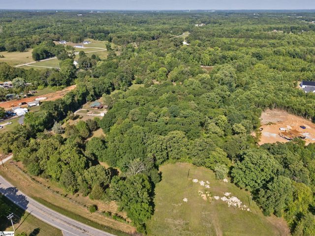 1805 Fairview Road, Fountain Inn, SC 29644