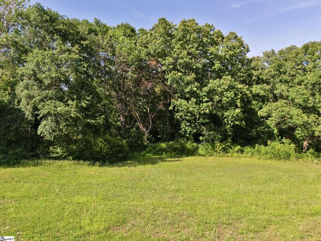 1805 Fairview Road, Fountain Inn, SC 29644