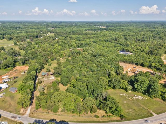 1805 Fairview Road, Fountain Inn, SC 29644