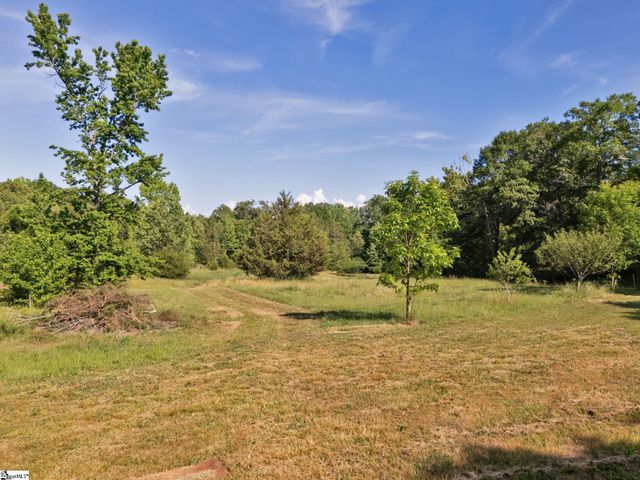 1805 Fairview Road, Fountain Inn, SC 29644