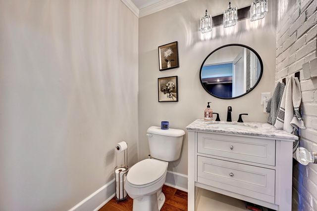 1003 Edgehill Road, Covington, KY 41011