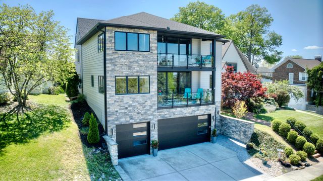 1003 Edgehill Road, Covington, KY 41011