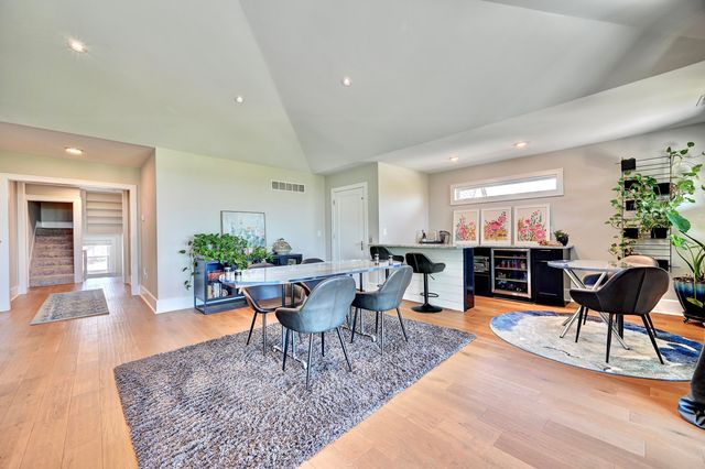1003 Edgehill Road, Covington, KY 41011