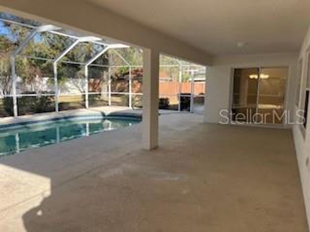 Image 19 of property listing at 52 PRINCESS RUTH LANE, Palm Coast, FL 32164