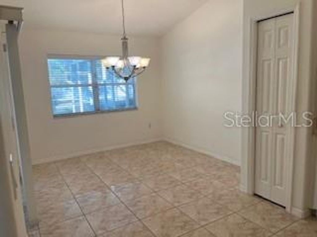 Image 9 of property listing at 52 PRINCESS RUTH LANE, Palm Coast, FL 32164