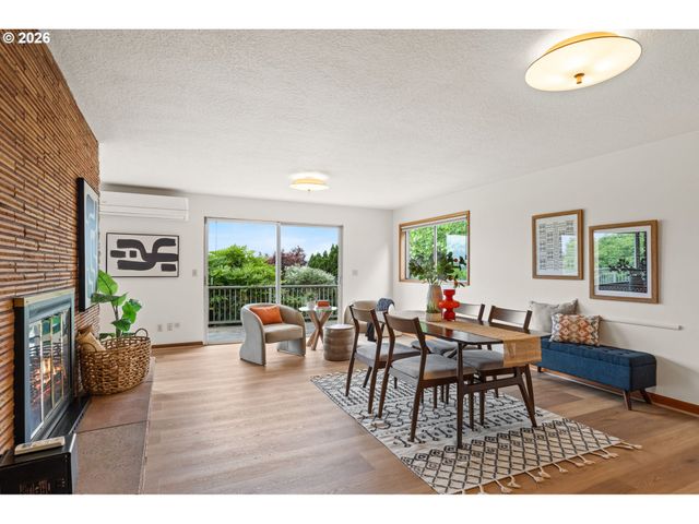 3031 Ne 129TH Pl, Portland, OR 97230