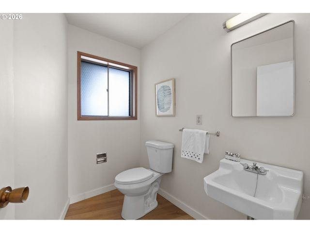 3031 Ne 129TH Pl, Portland, OR 97230