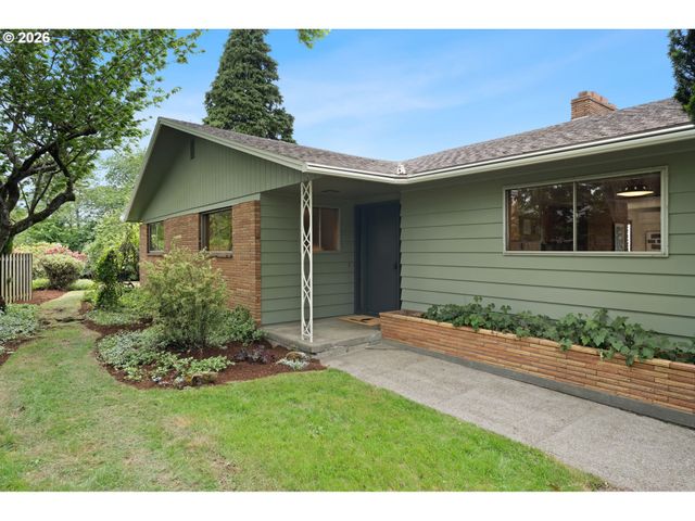 3031 Ne 129TH Pl, Portland, OR 97230