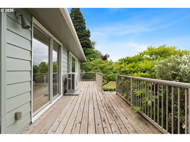 3031 Ne 129TH Pl, Portland, OR 97230