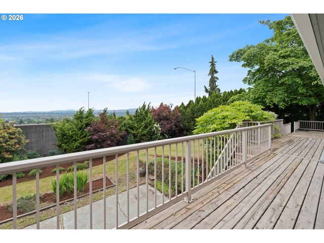 3031 Ne 129TH Pl, Portland, OR 97230