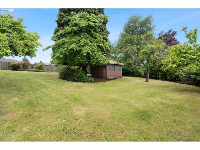 3031 Ne 129TH Pl, Portland, OR 97230
