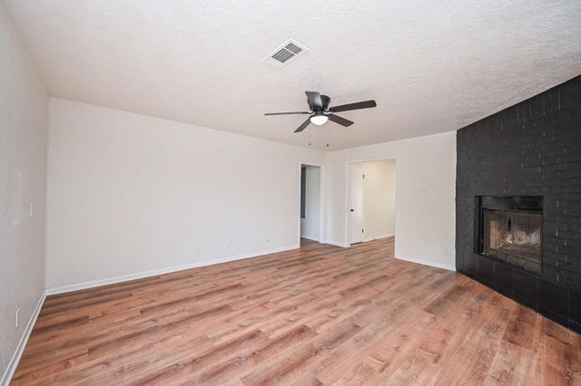 3730 Heatherbrook Drive, Houston, TX 77045