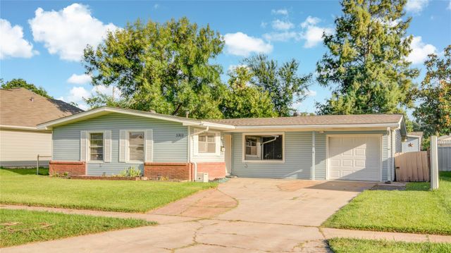 3302 Cedarcrest Drive, Pasadena, TX 77503