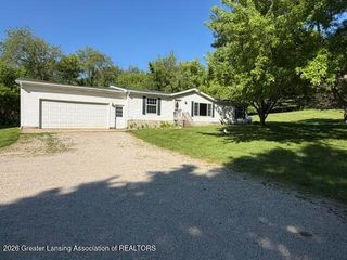 1120 Fairview Highway, Charlotte, MI 48813