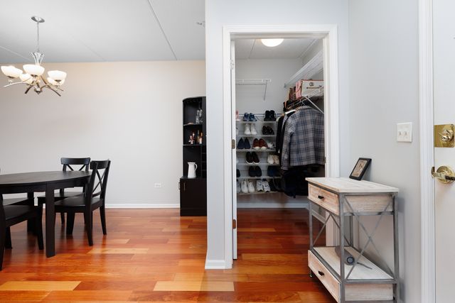 1636 Ashland Avenue 309, Des Plaines, IL 60016