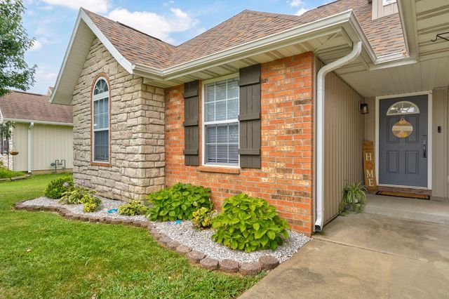 5103 N 10th Avenue, Ozark, MO 65721