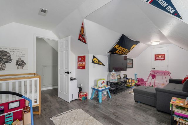 5103 N 10th Avenue, Ozark, MO 65721